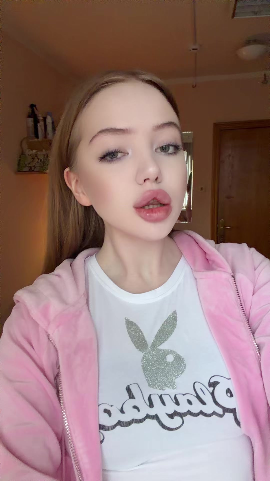 @дашка