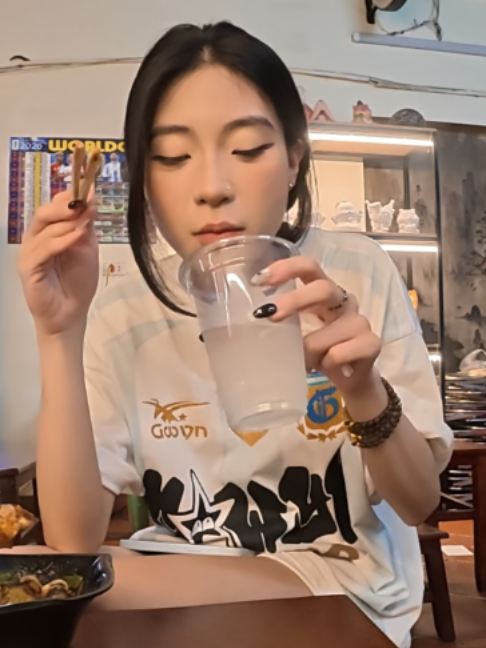 @𝑯𝒊𝒆̂́𝒖 𝑳𝒆̂