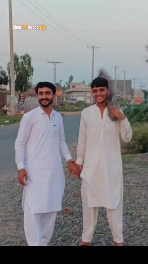 @⚜️ juTtبادشاہ⚜️