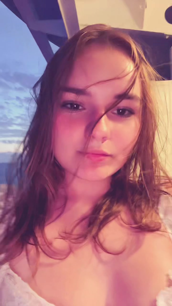 @ally_giele