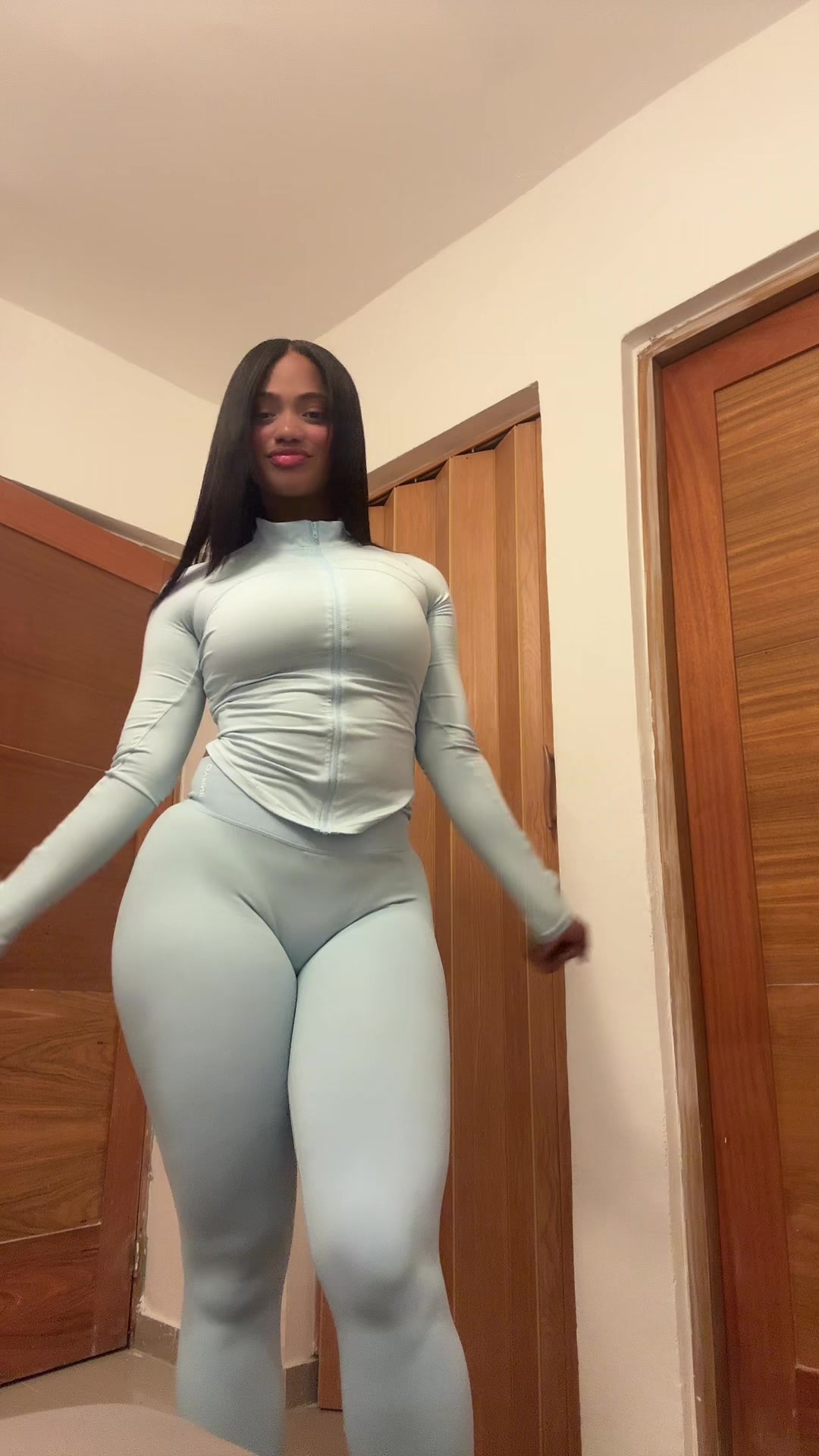 @lisettrey