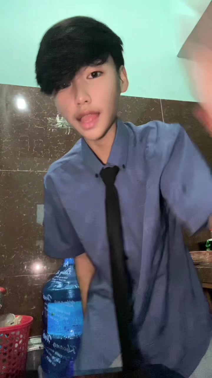 @vannyro_kdorthom