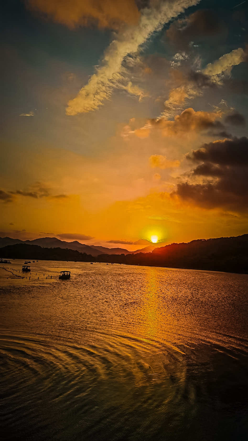 @𝑻𝒂̂𝒏 𝑻𝒉𝒊