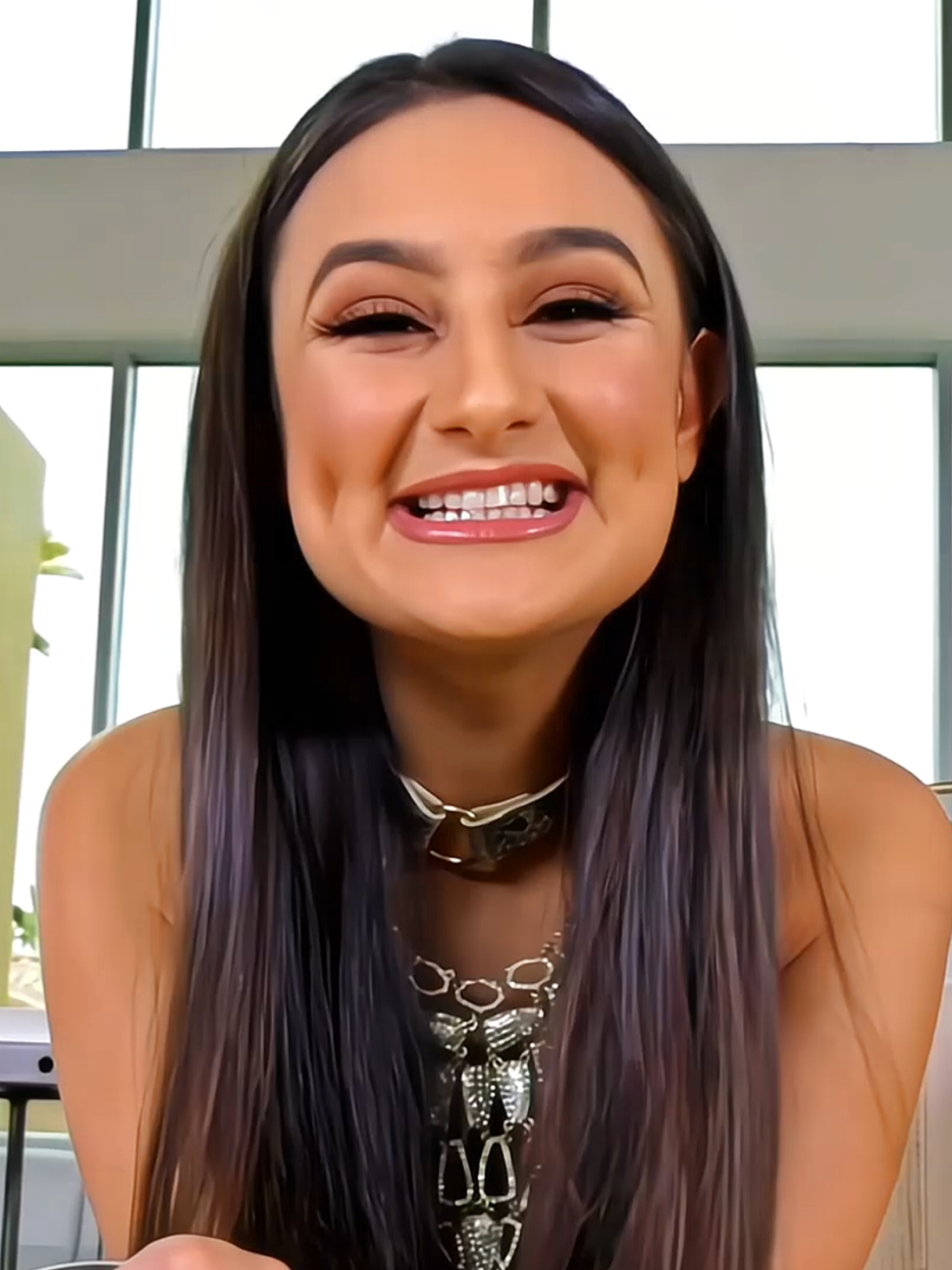 @Queen Eliza Ibarra
