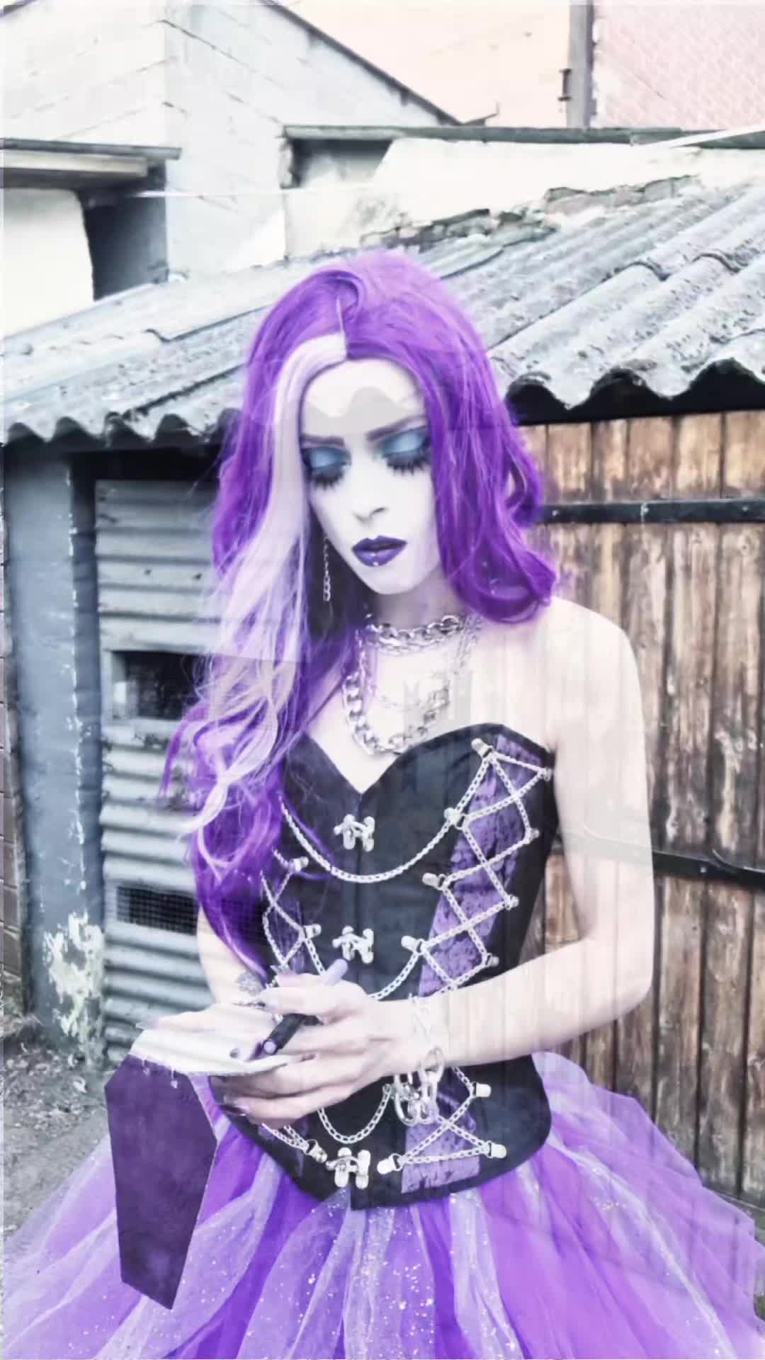 @🦇༒ 𝔇𝔢𝔳𝔦𝔩 ༒🦇