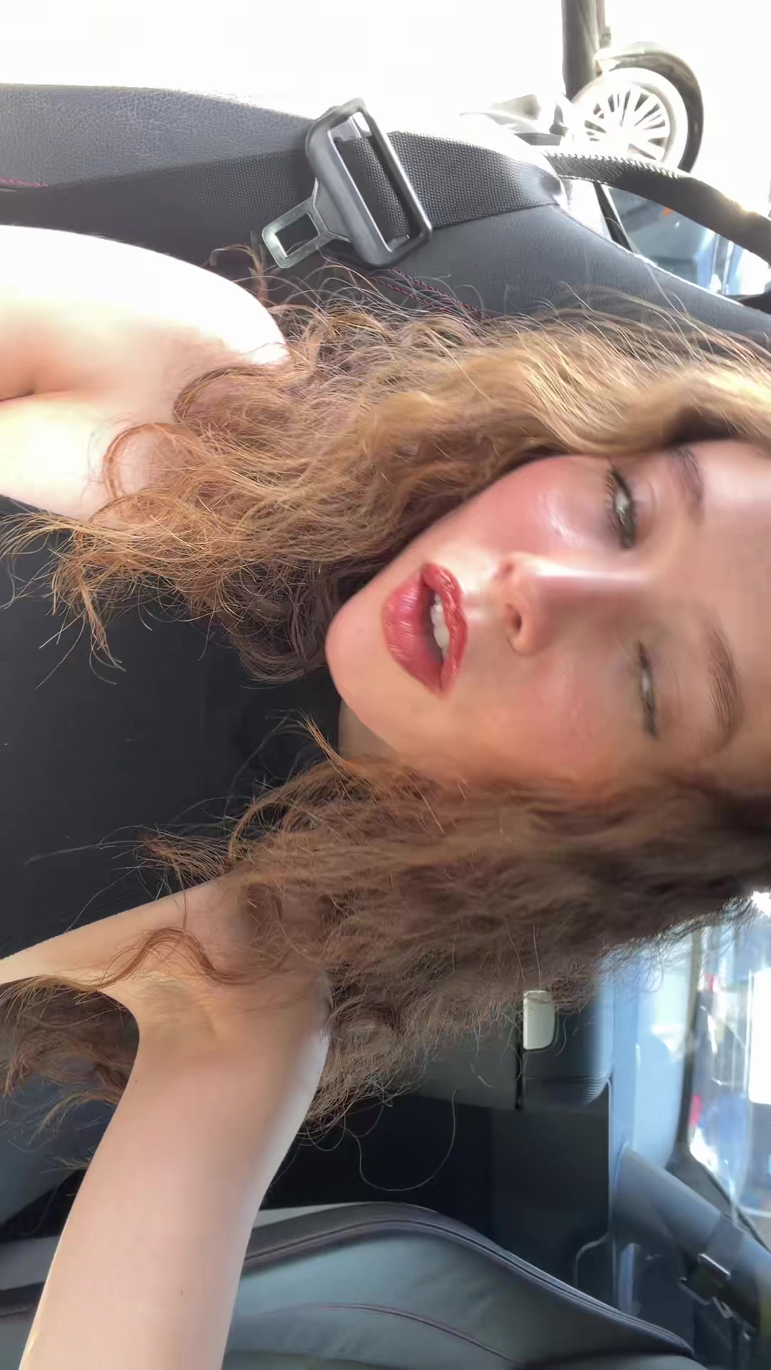 @molly777