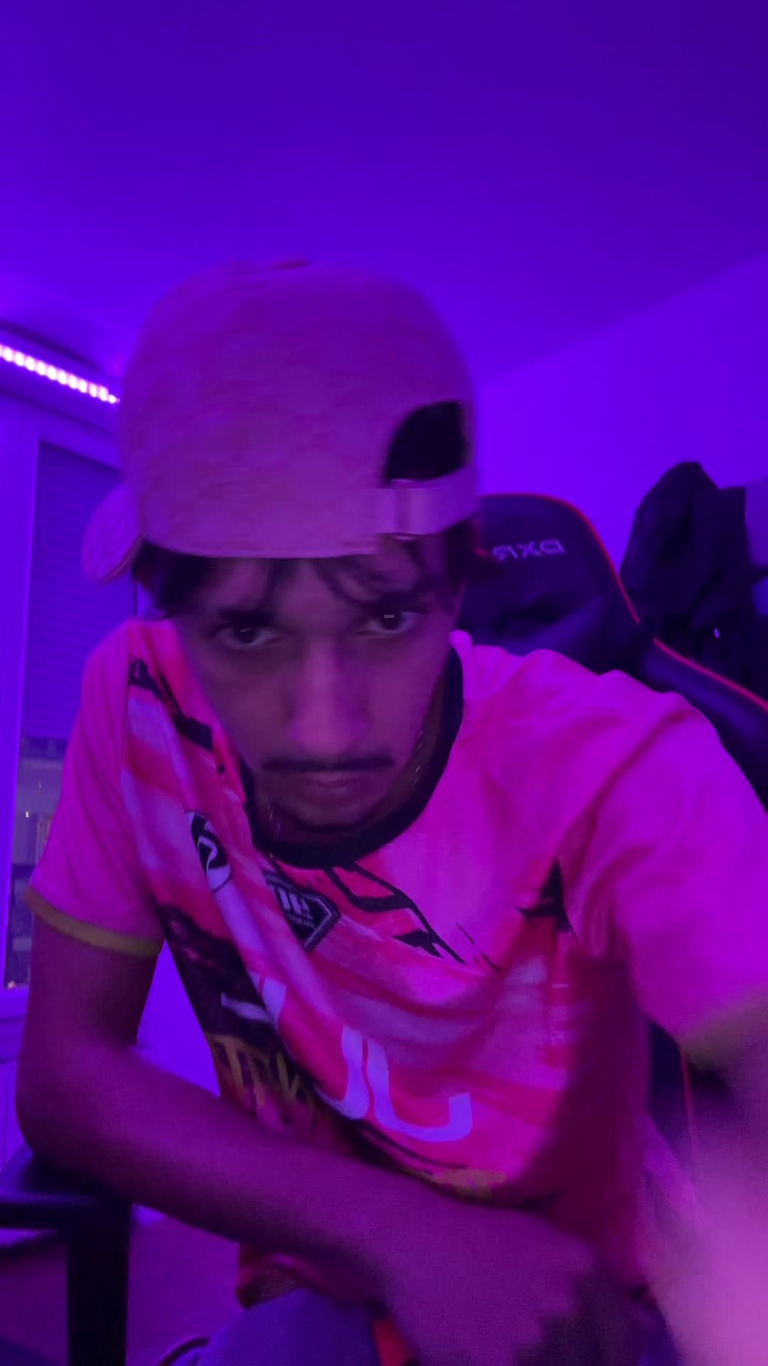 @E N V Y