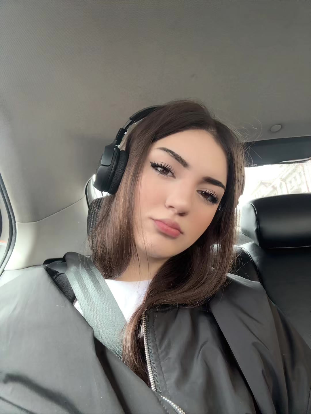 @арлуша