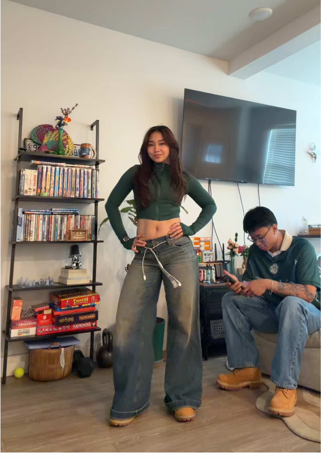 @kat.vs.damfworld on IG
