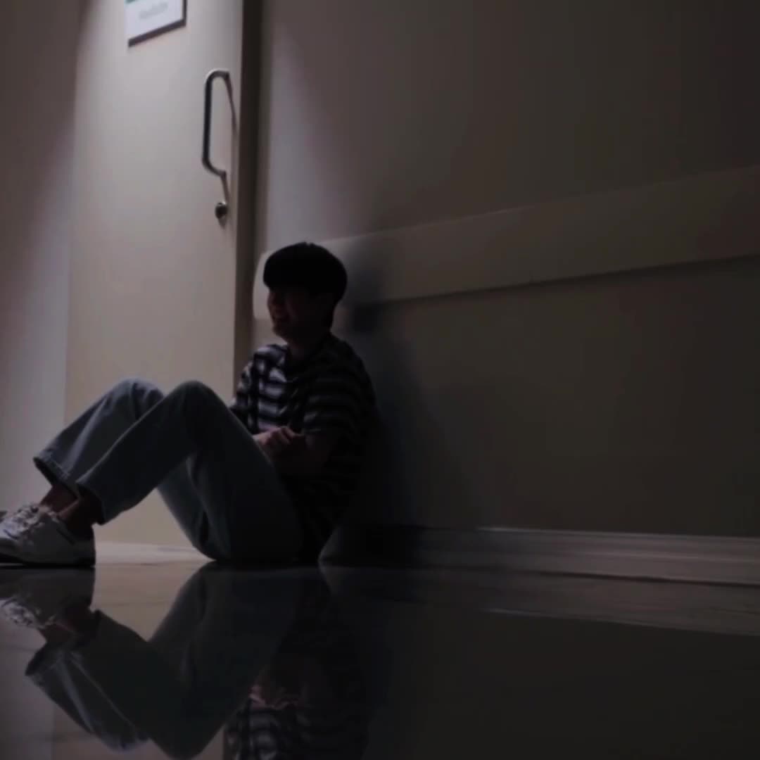 @𝘋𝘦𝘤𝘦𝘮𝘣𝘦𝘳