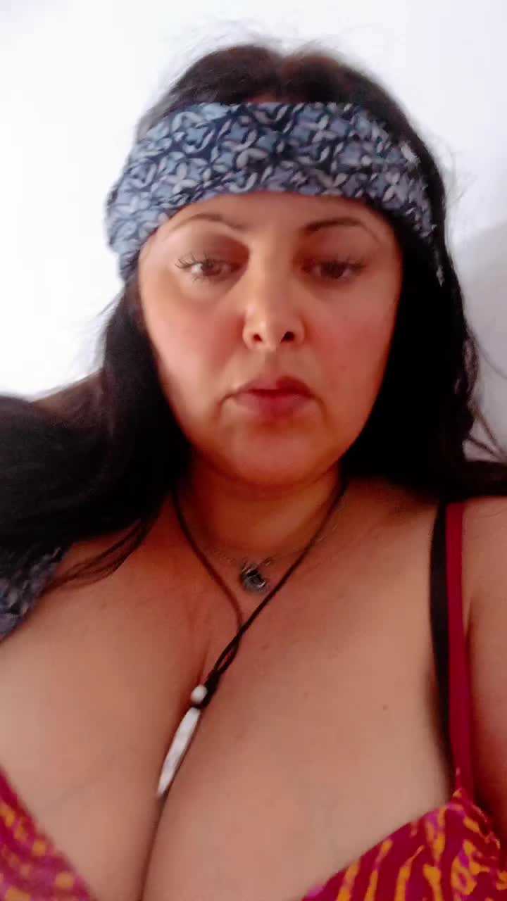 @Carmen De Rovertis