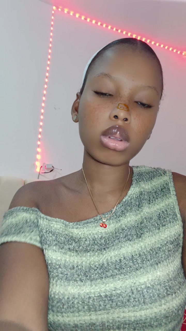 @🧸Junia🦋💕