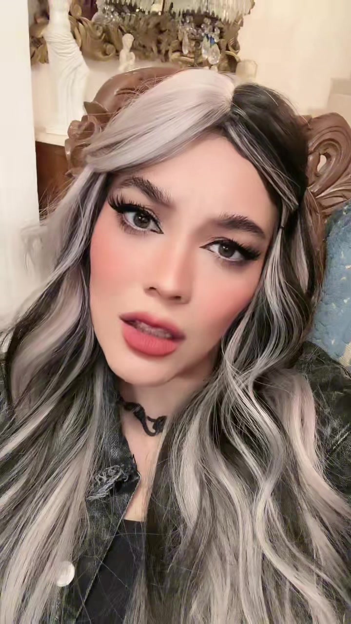 @Alejandra😎✌️
