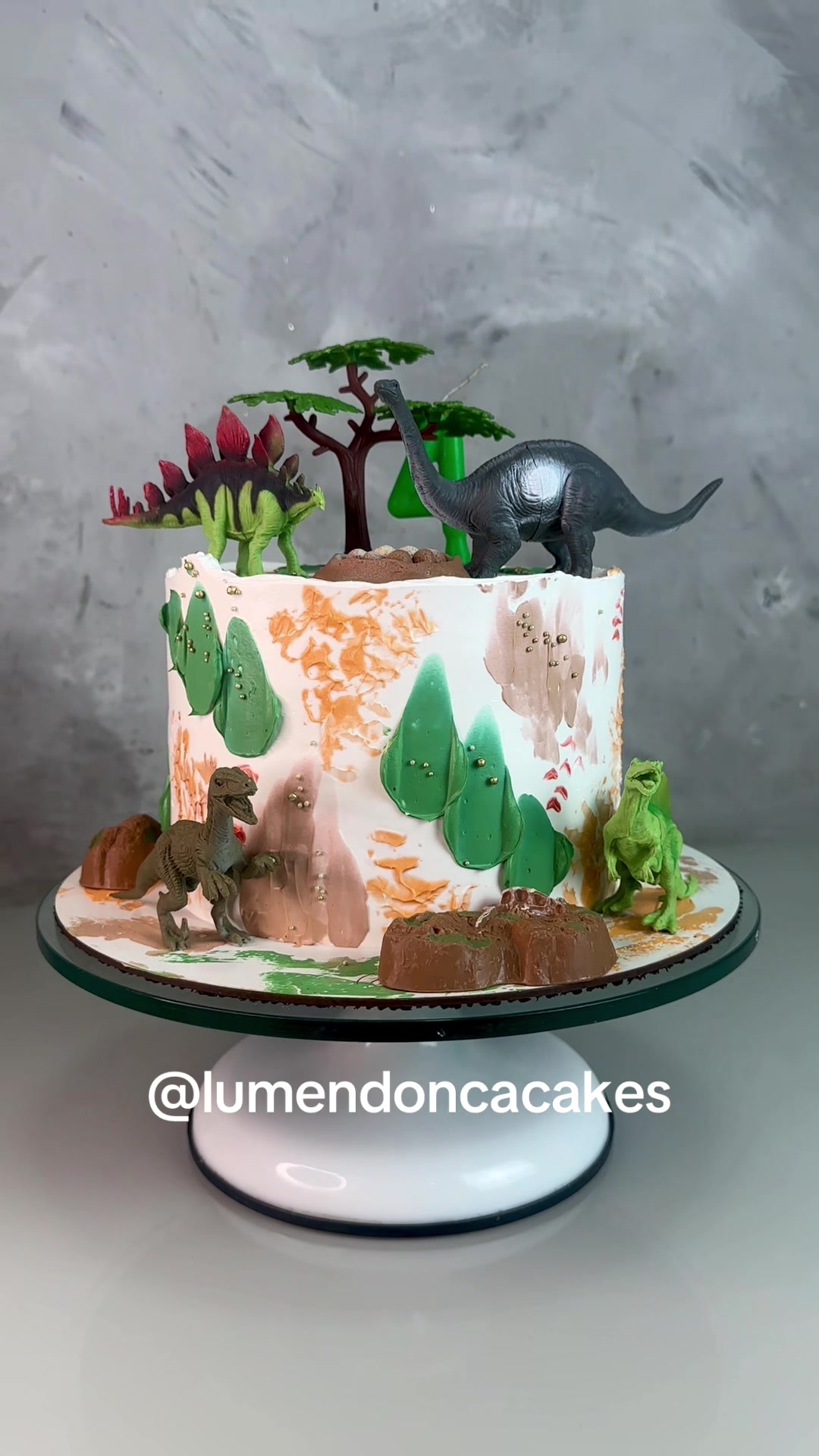 @lumendoncacakes