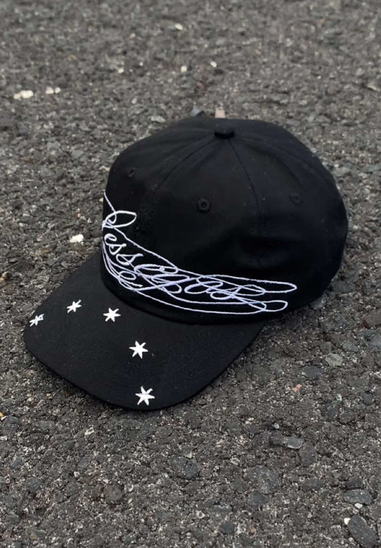 @Lessegos apparel
