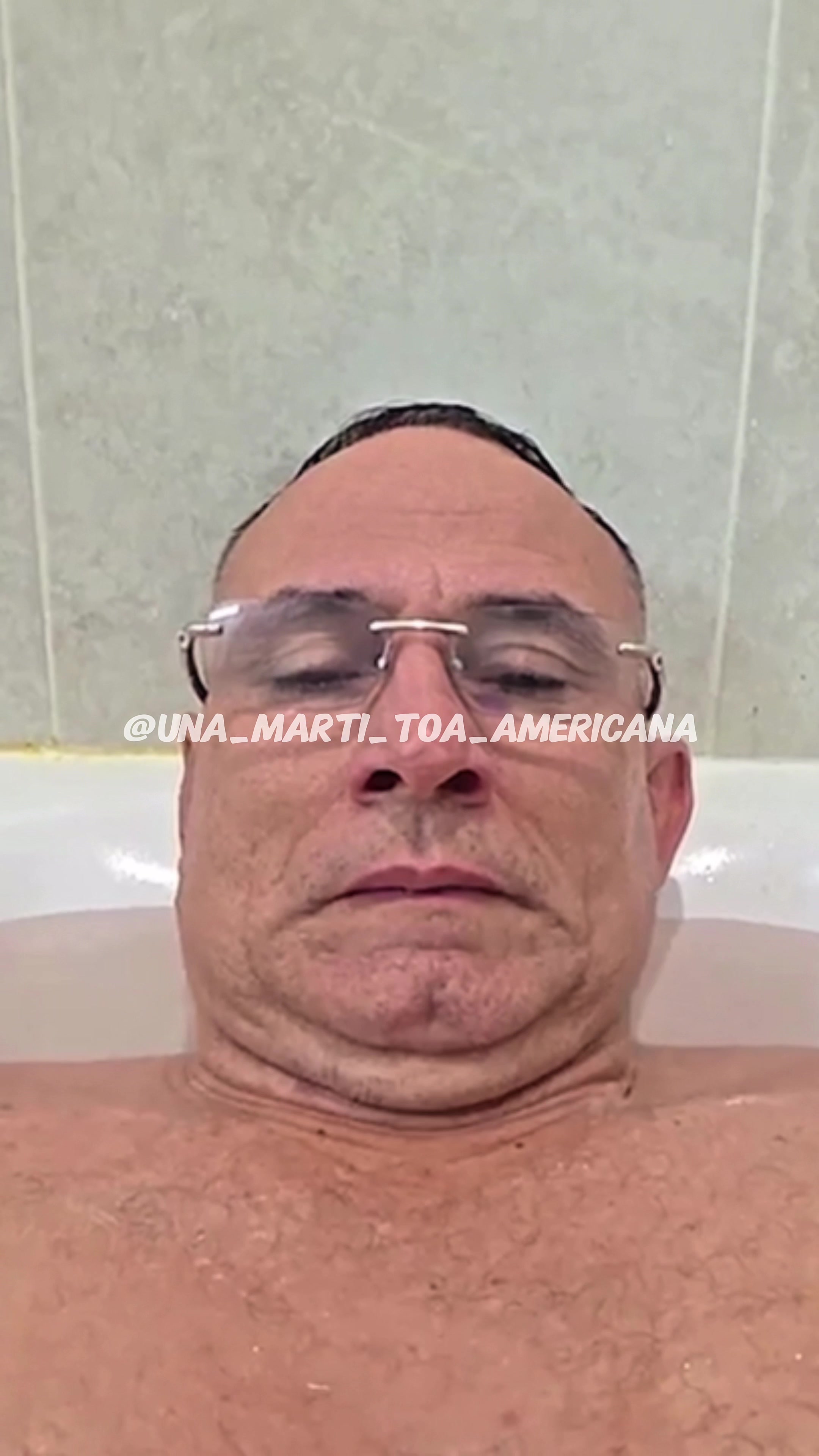 @una_marti_toa_americana