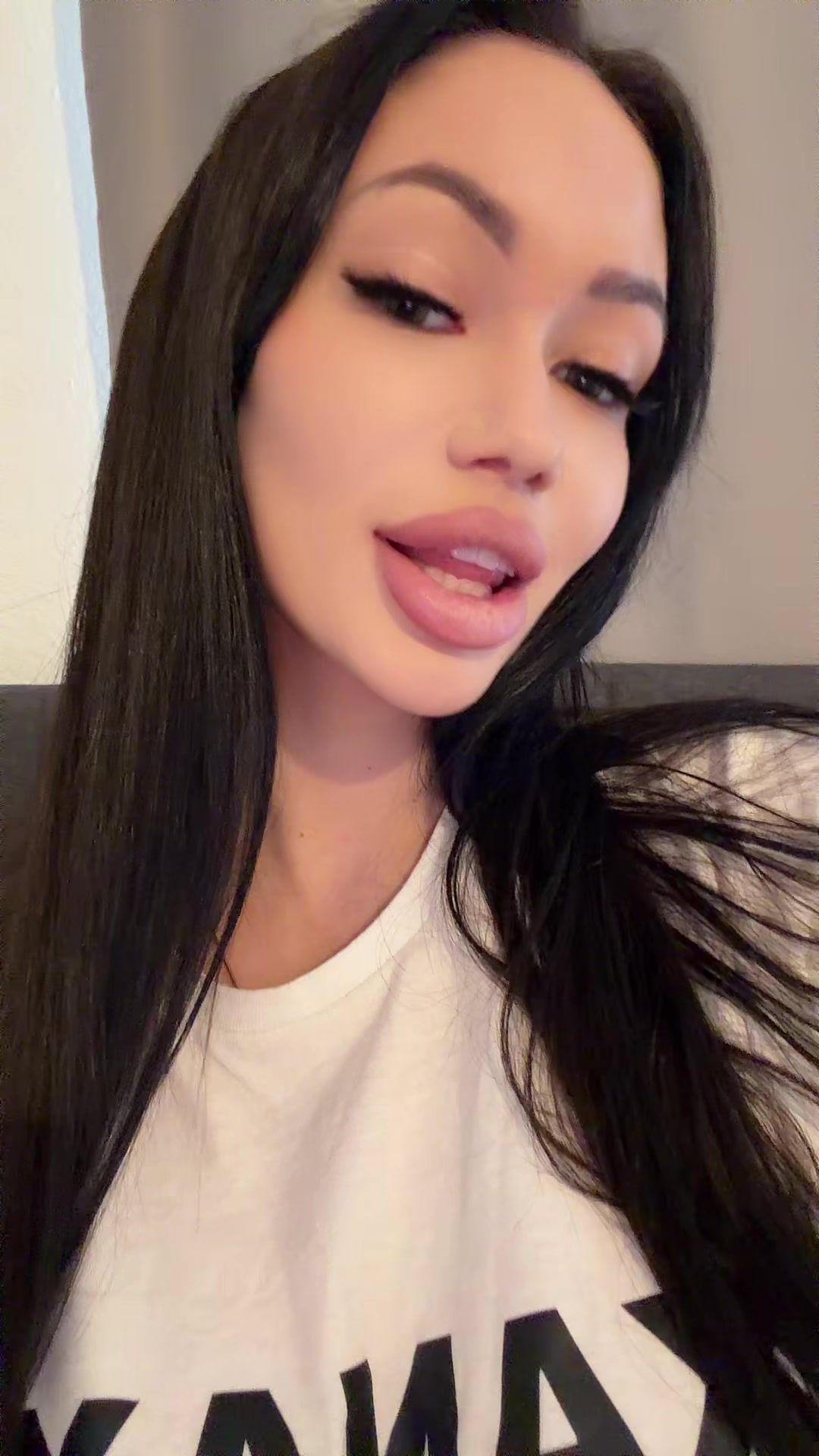 @Алина
