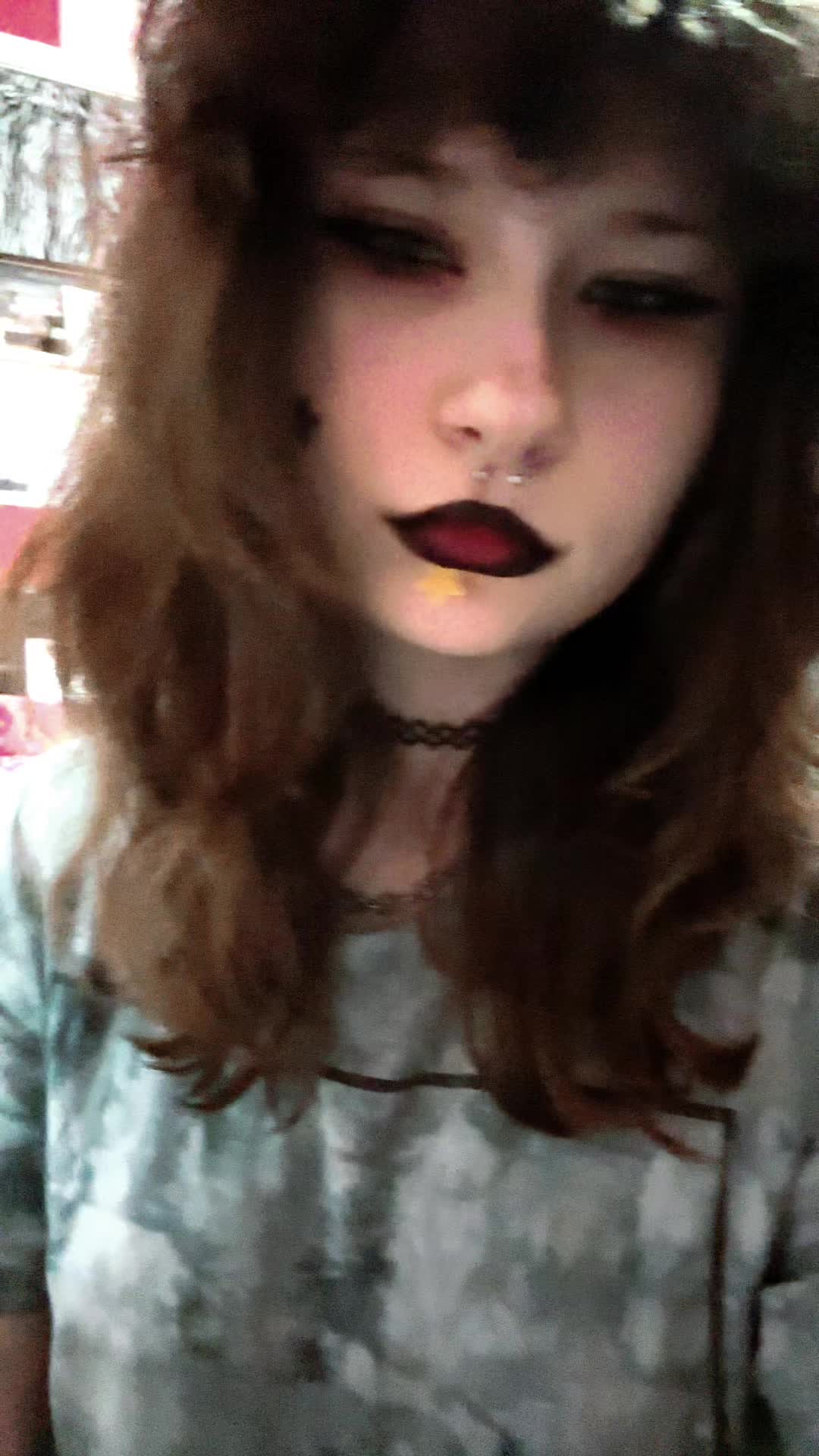 @dommi |-/ ⦻