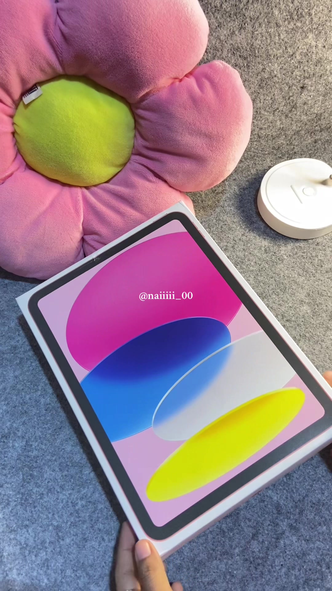 @Naisa_