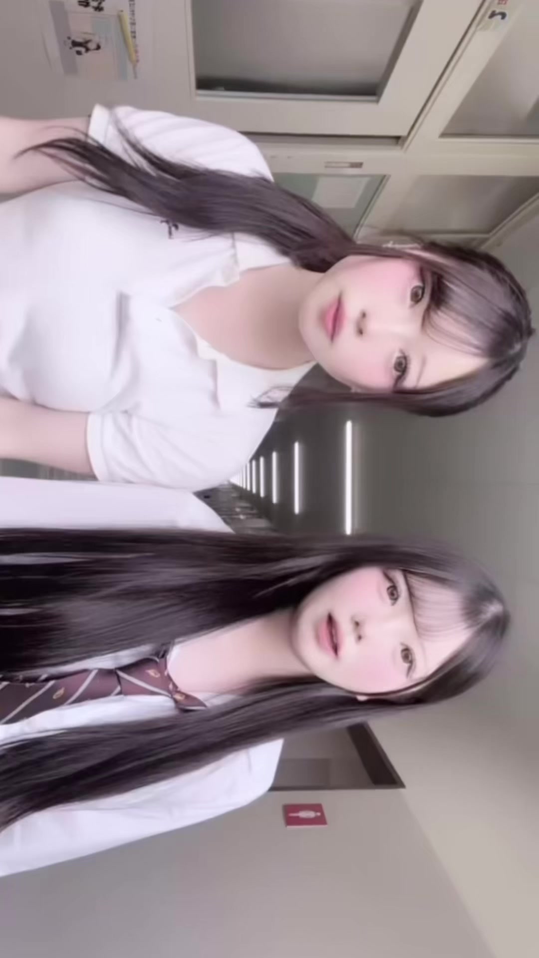@あず