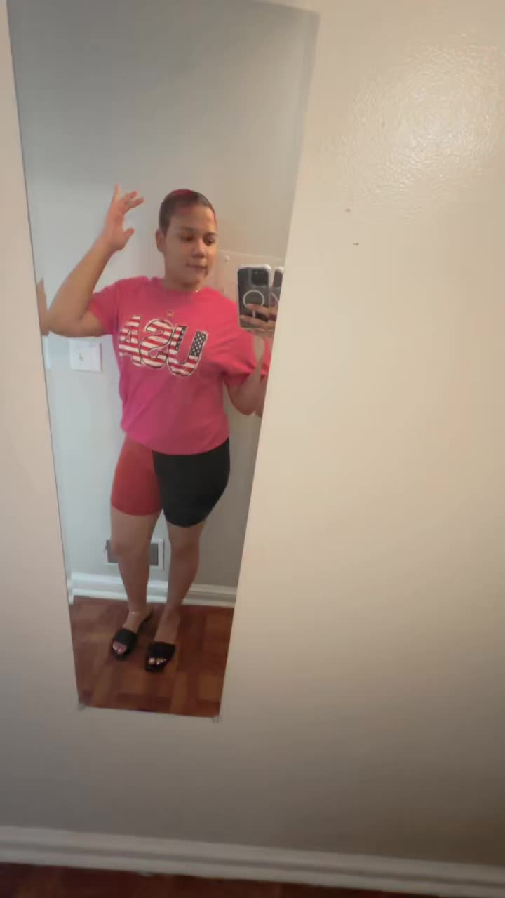 @Nikyy🍒💋