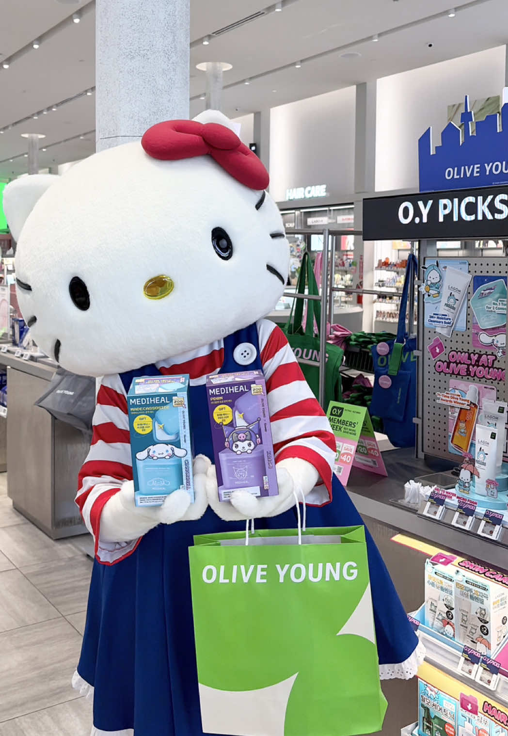 @hellokitty