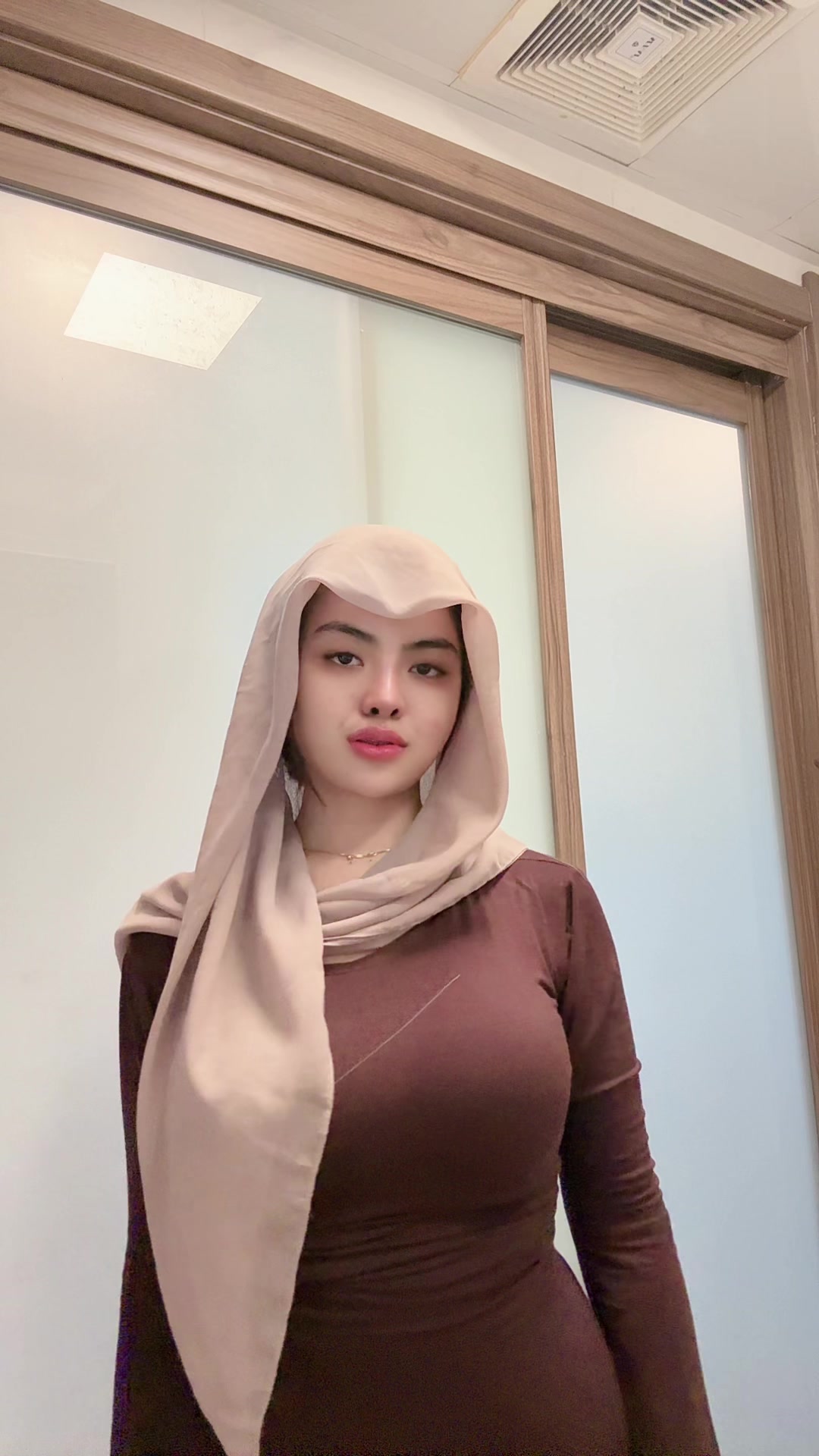 @Nadyavittt