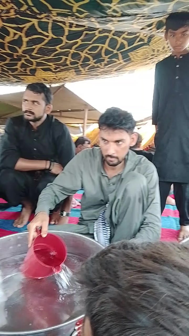@m Khalid Abbas