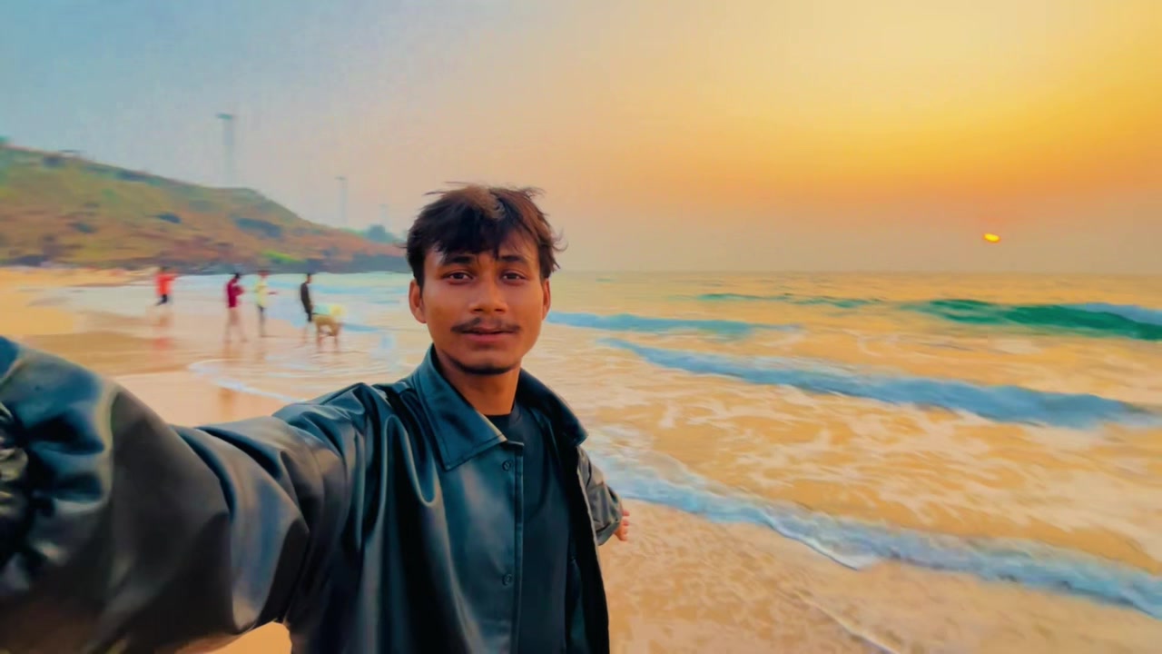 @AarYan