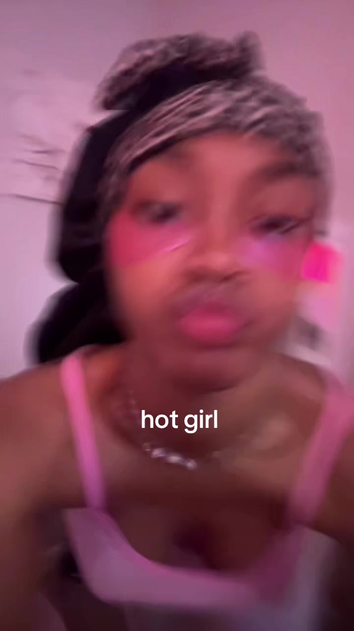 @MiaMae’