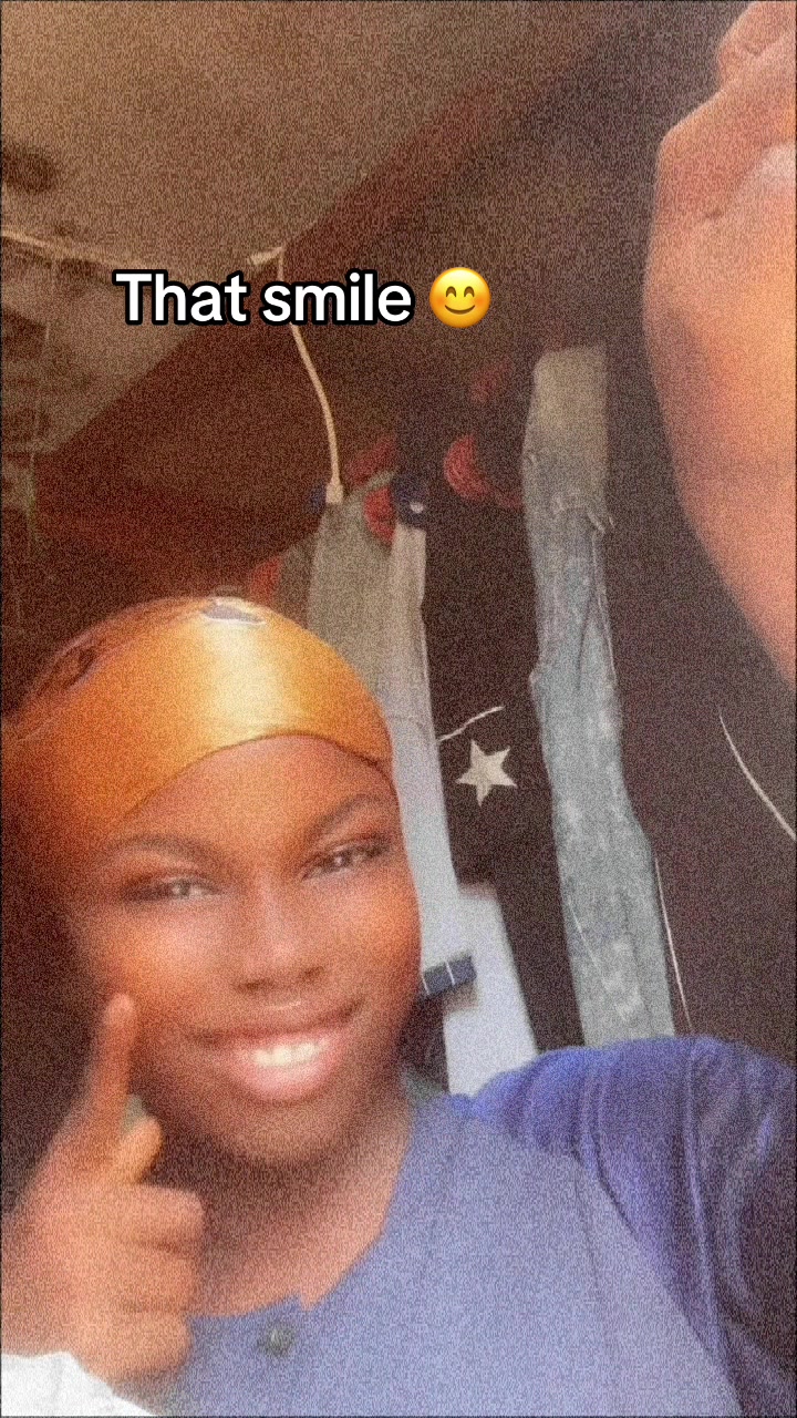 @Cindy 💐😔💕