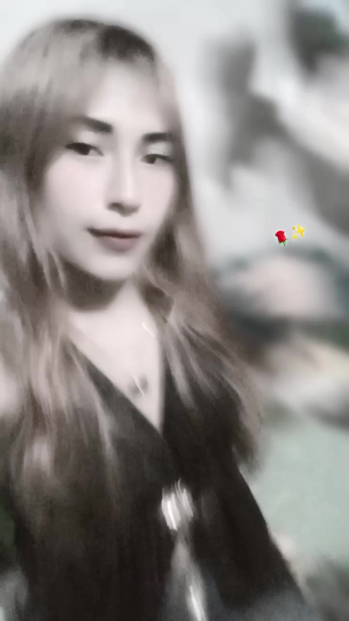 @flakitha🦋