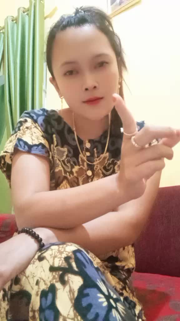 @luckyshena