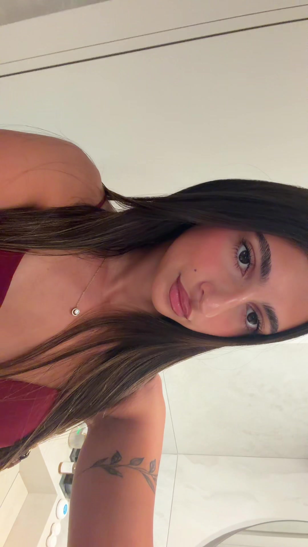 @𝗦𝗮𝗽𝗶𝗿