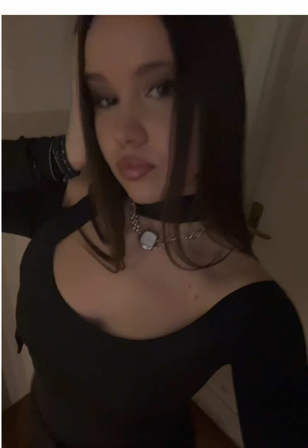 @e