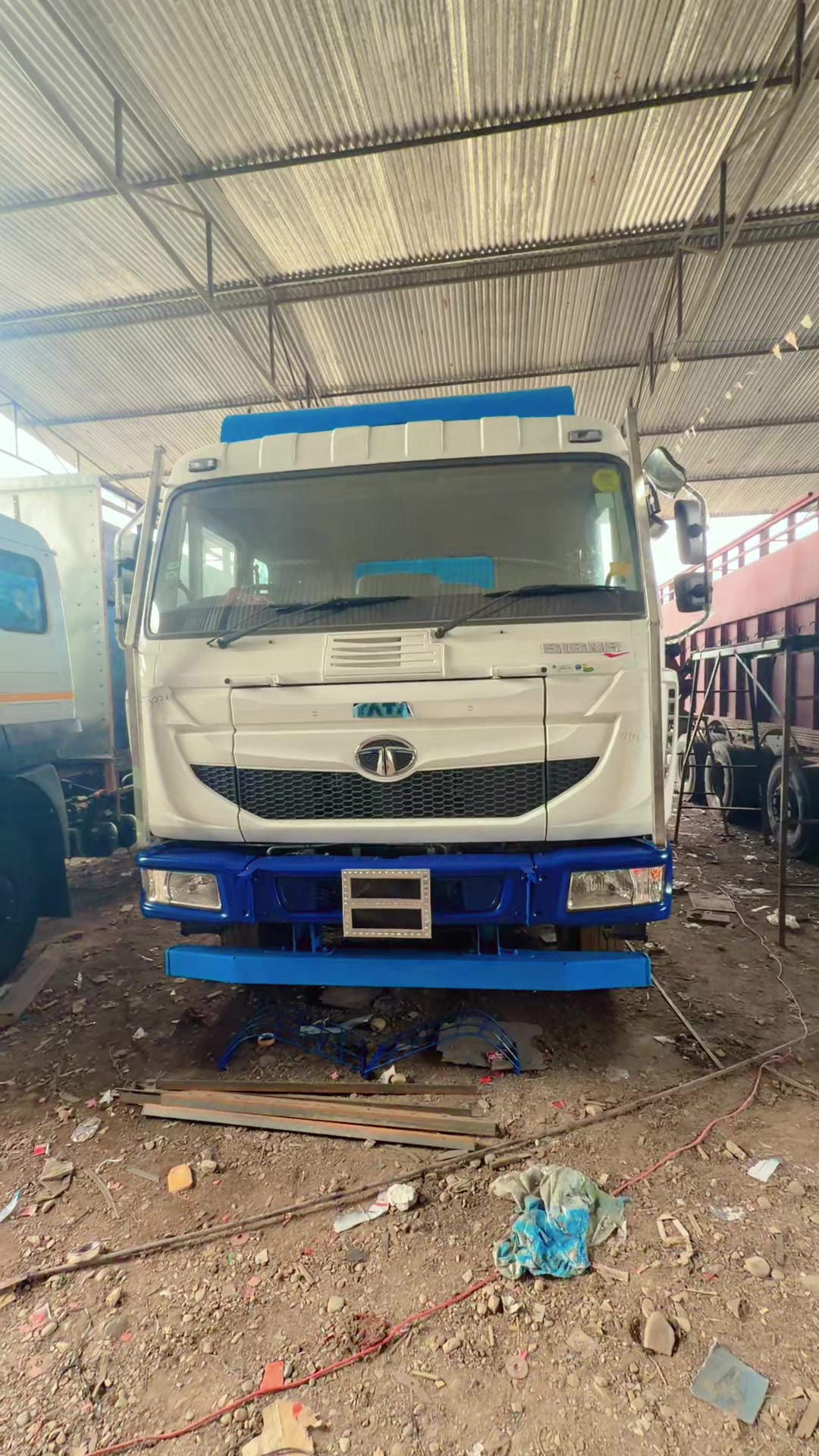 @Jeevan Logistic