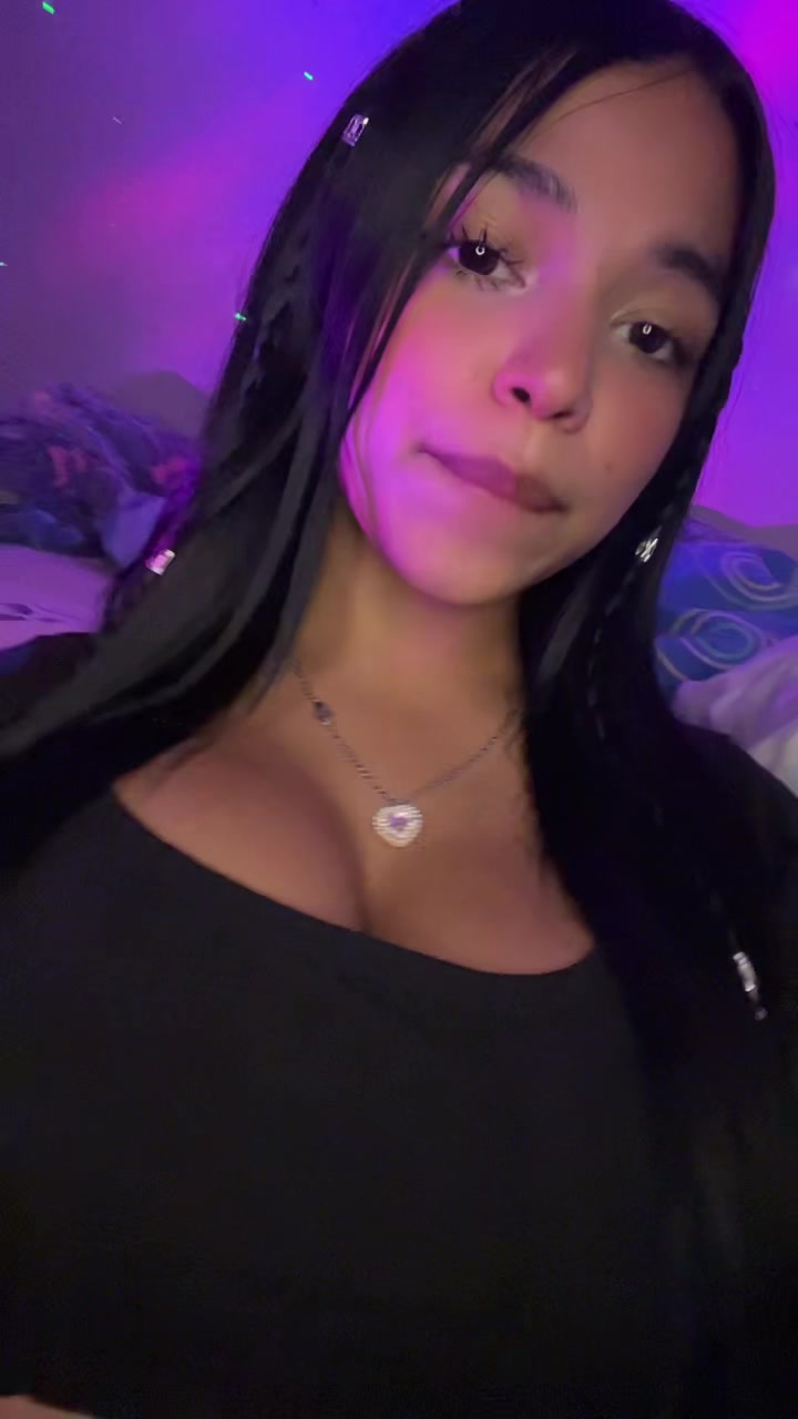 @Valentina.🩷