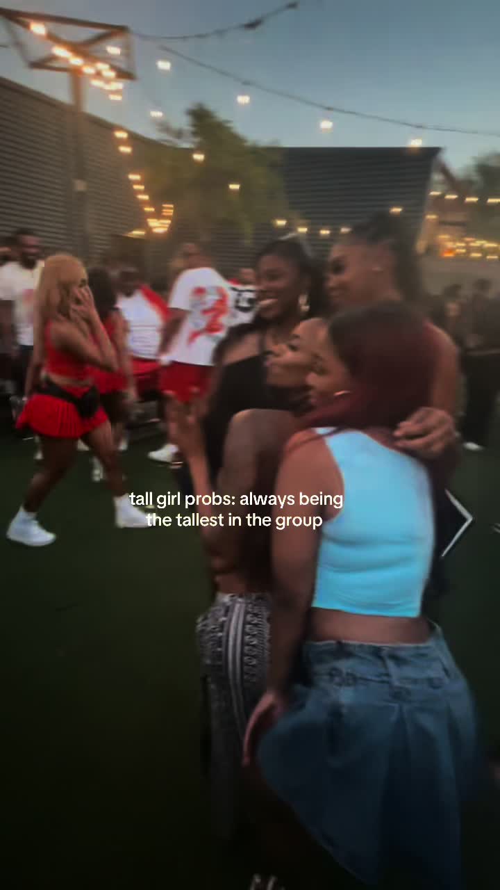 @tallgirltea