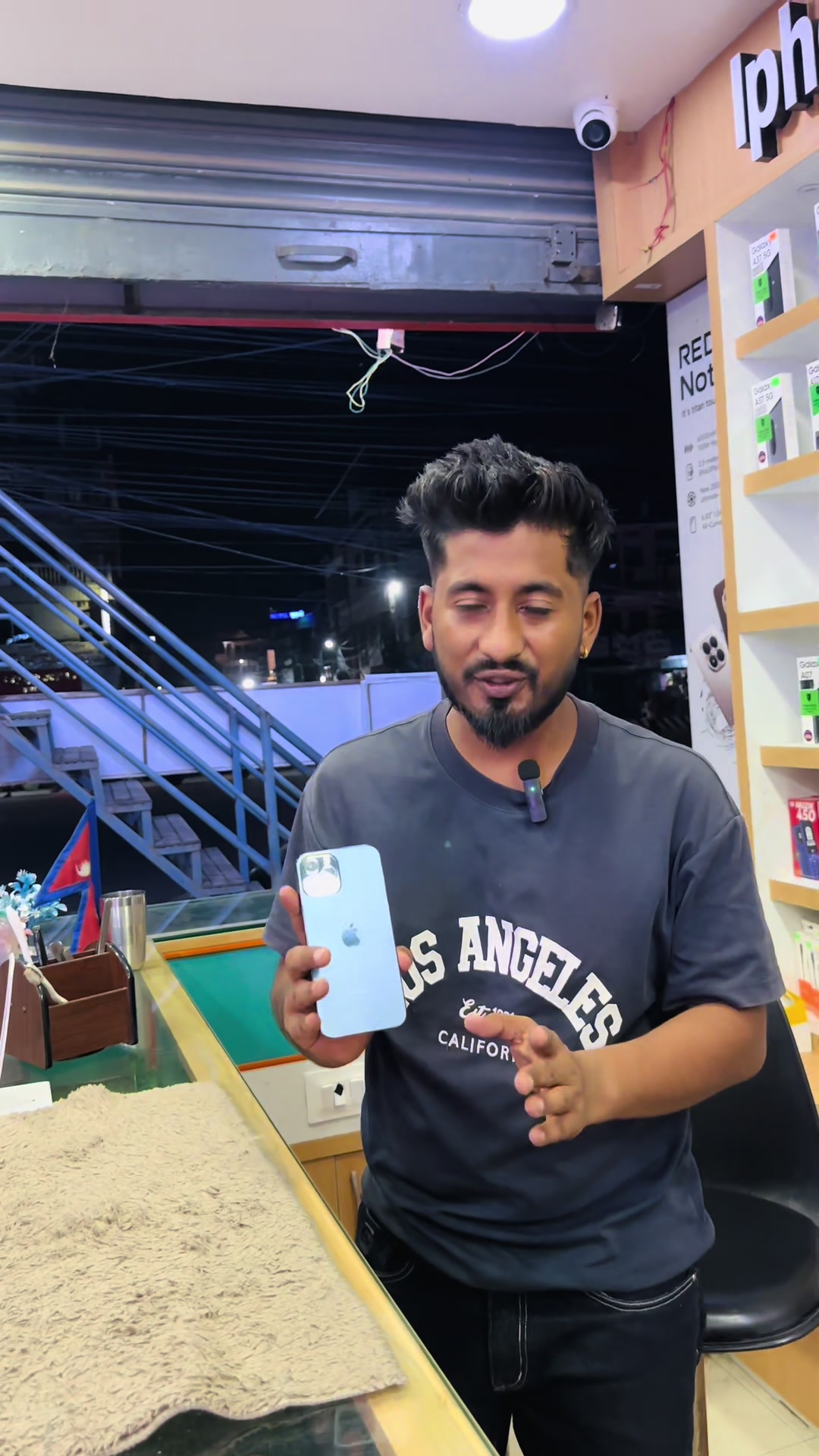 @Manoj Mobile Store official