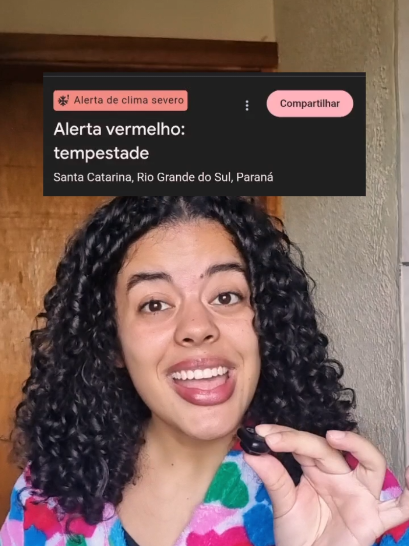 @Raphaella • mineira no RS