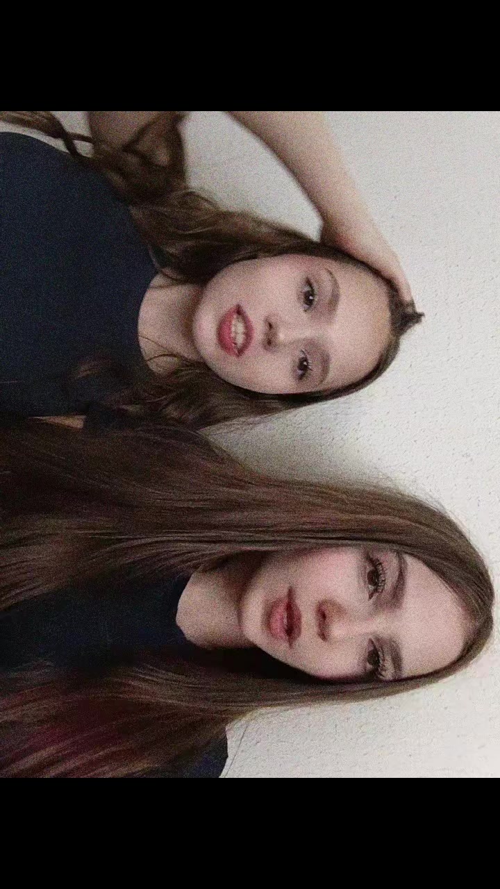 @Каролина