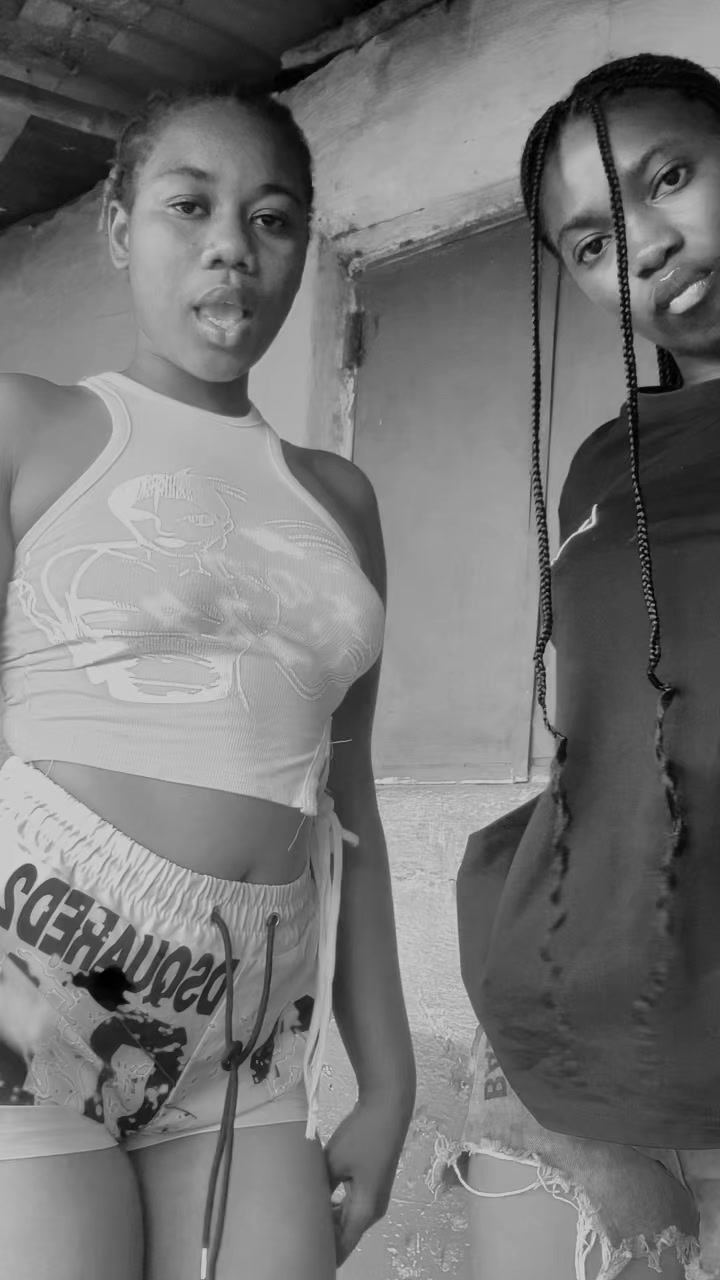 @Butterflies 🇸🇱