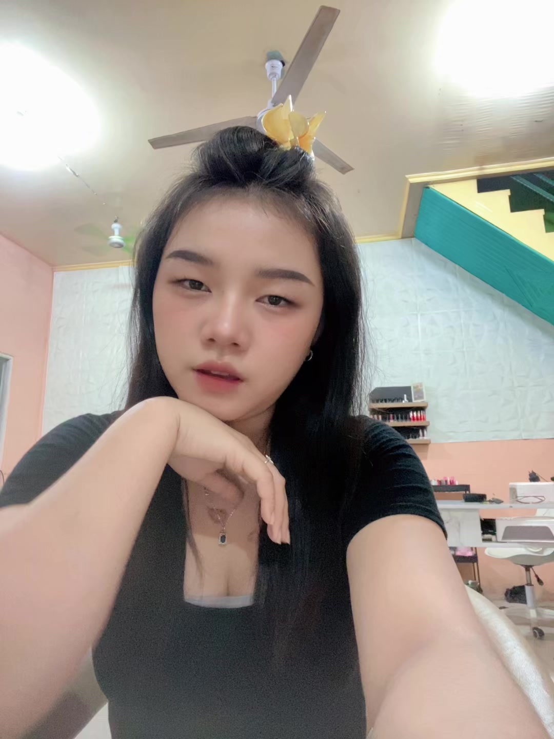 @Fani🦋