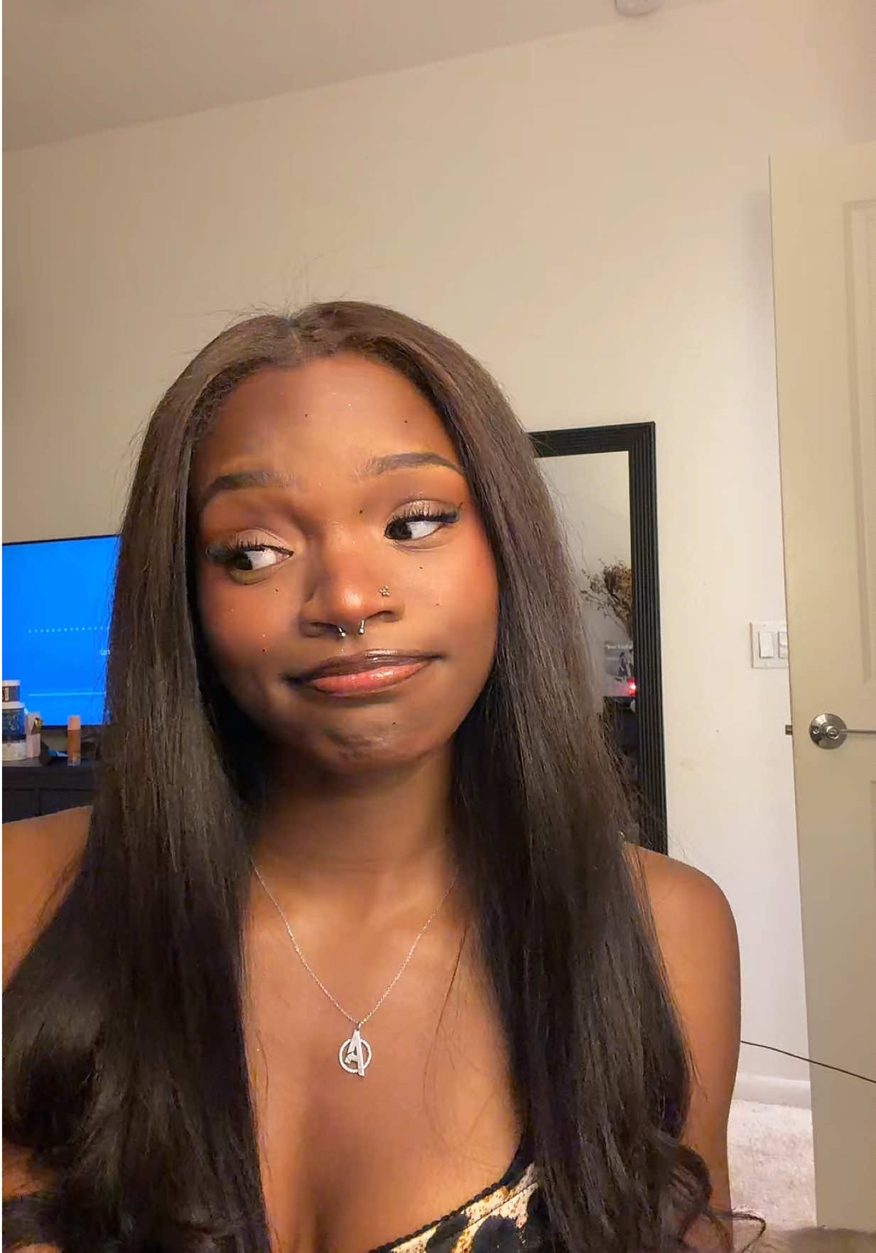 @adarahh꩜