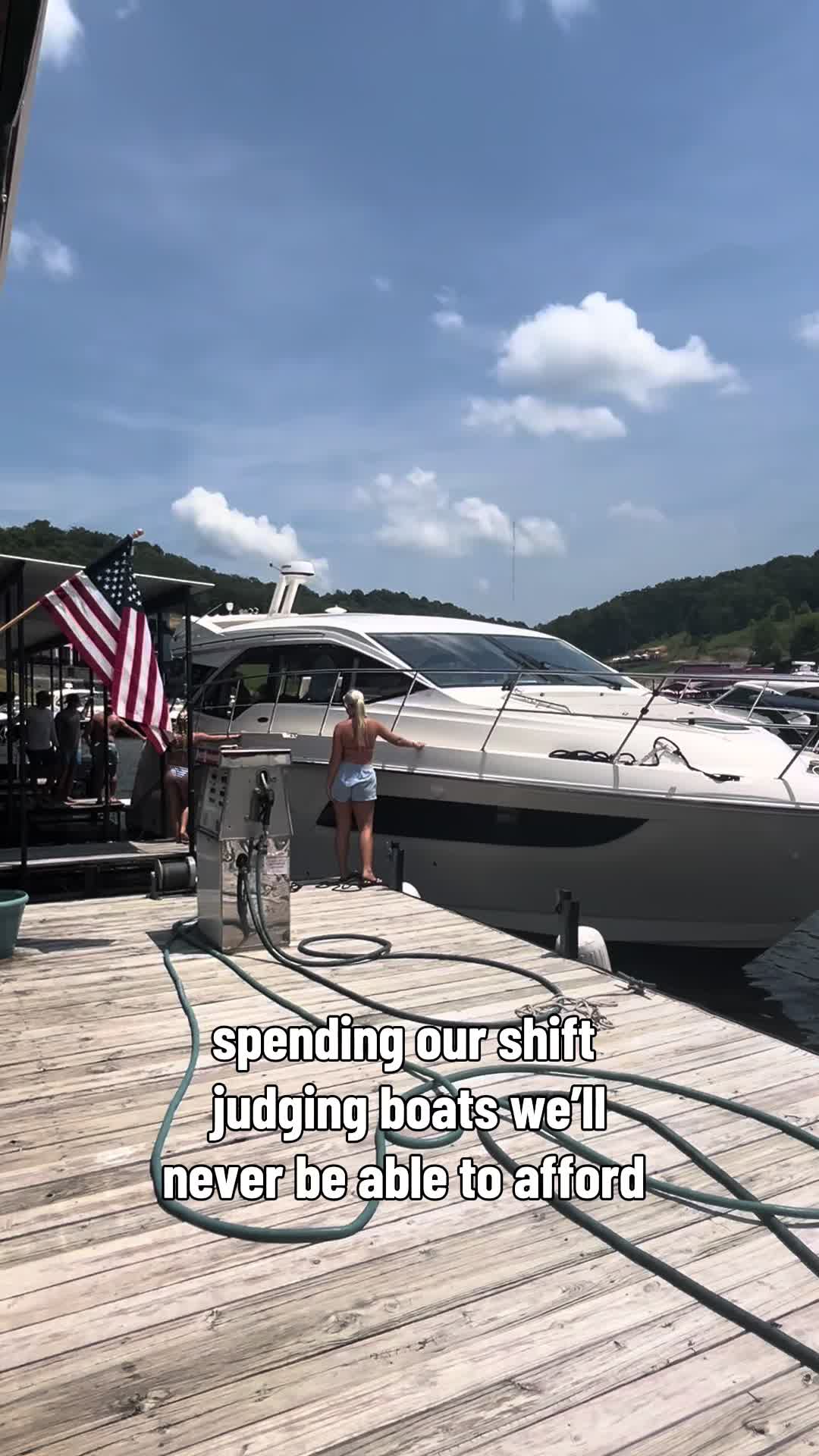@Quicky&rsquo;s Gas Dock