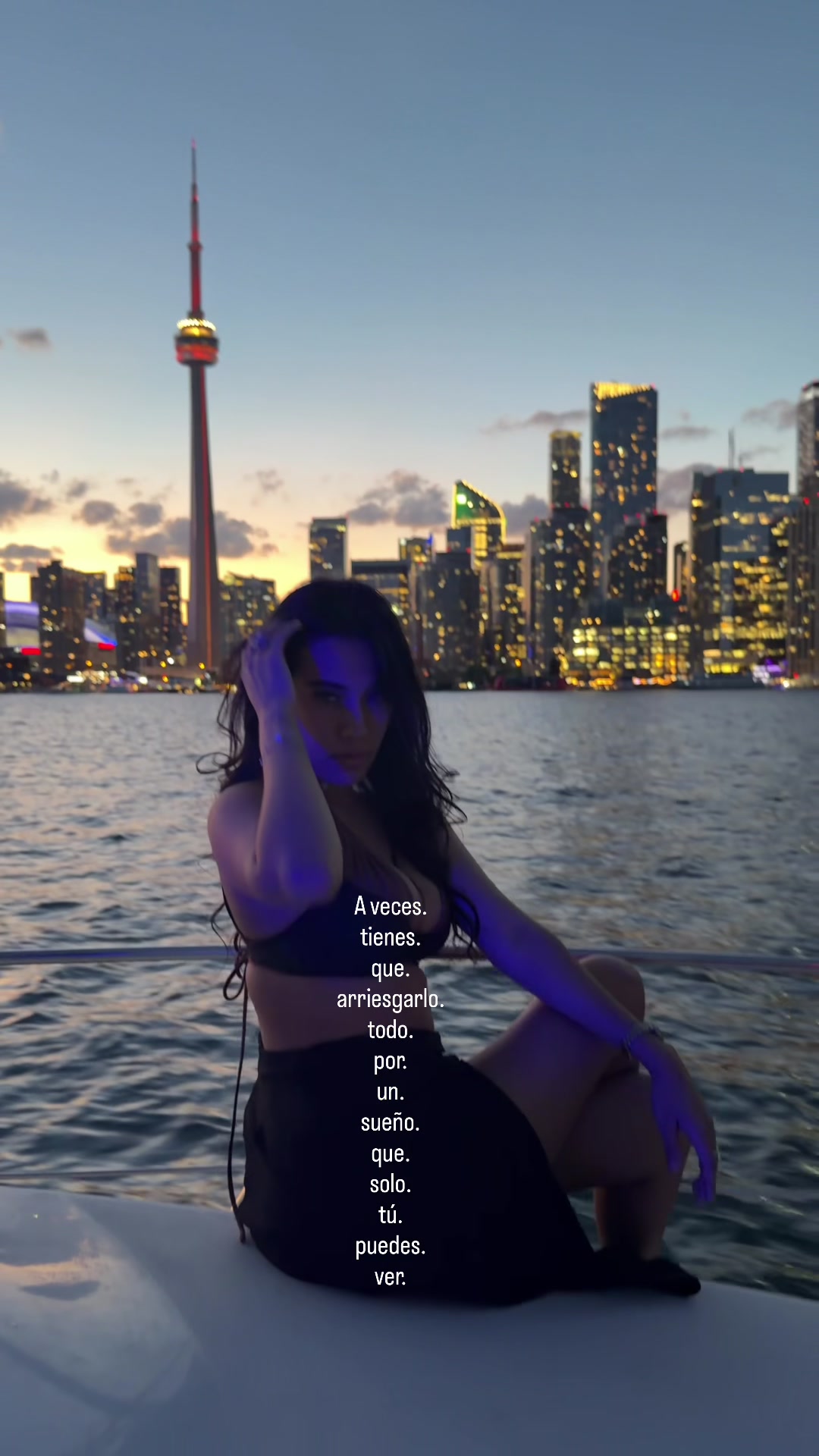 @Meztli luna 🌜