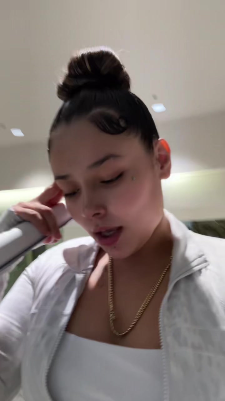 @monicajuanitaa