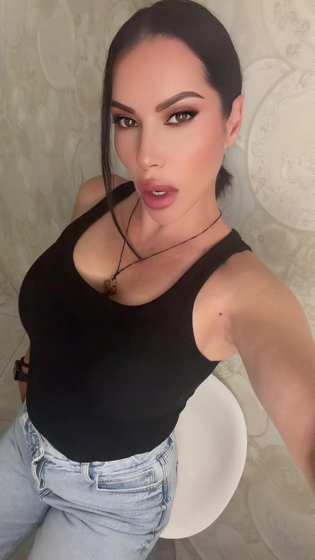 @Anitta Djurovic