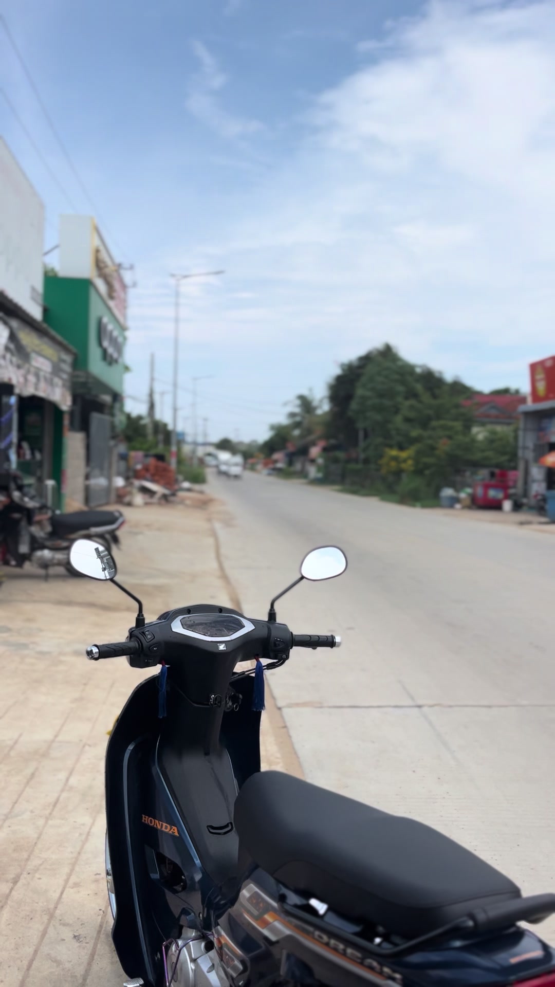@/ ប្រុស លៀង/មេធីម ចូលធីមអត់💙