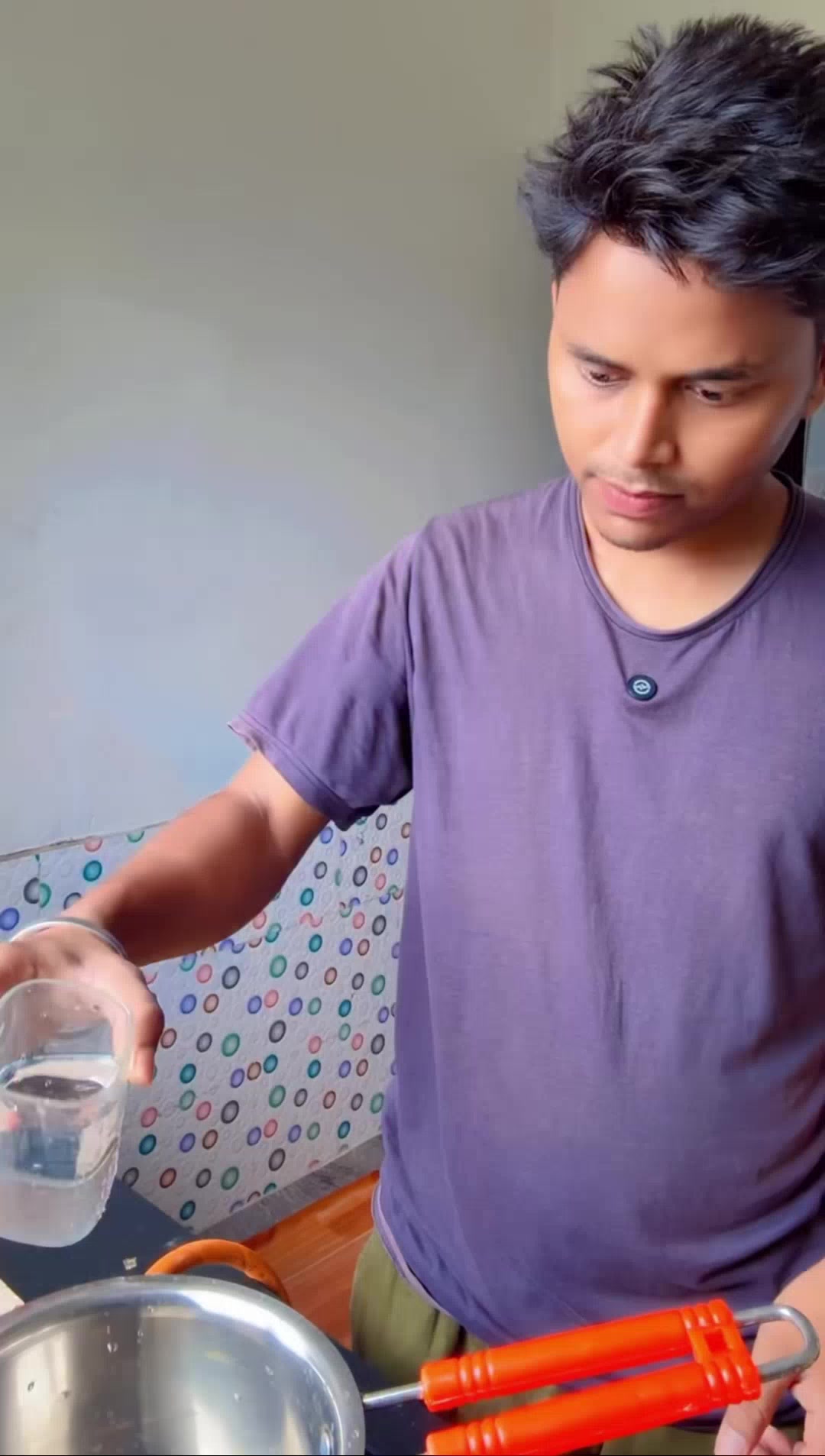 @Chiroshree